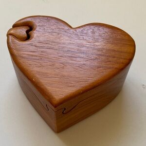 Vintage Heart Shaped Wood Puzzle Trinket Box With Velvet Lining 5.25” L